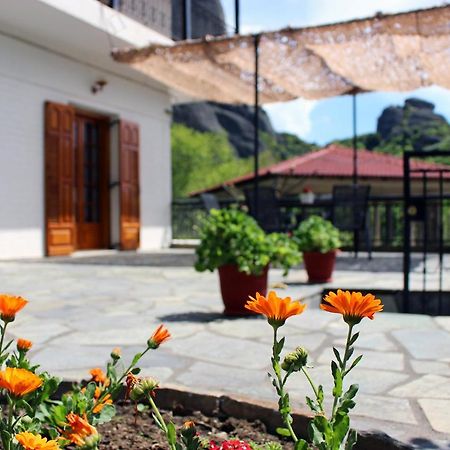 Homel Rocks -Elegant Apt 2Bd -Amazing Garden View Kalambaka Exterior photo