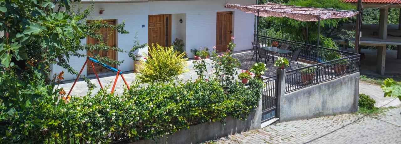 Homel Rocks -Elegant Apt 2Bd -Amazing Garden View Kalambaka Exterior photo